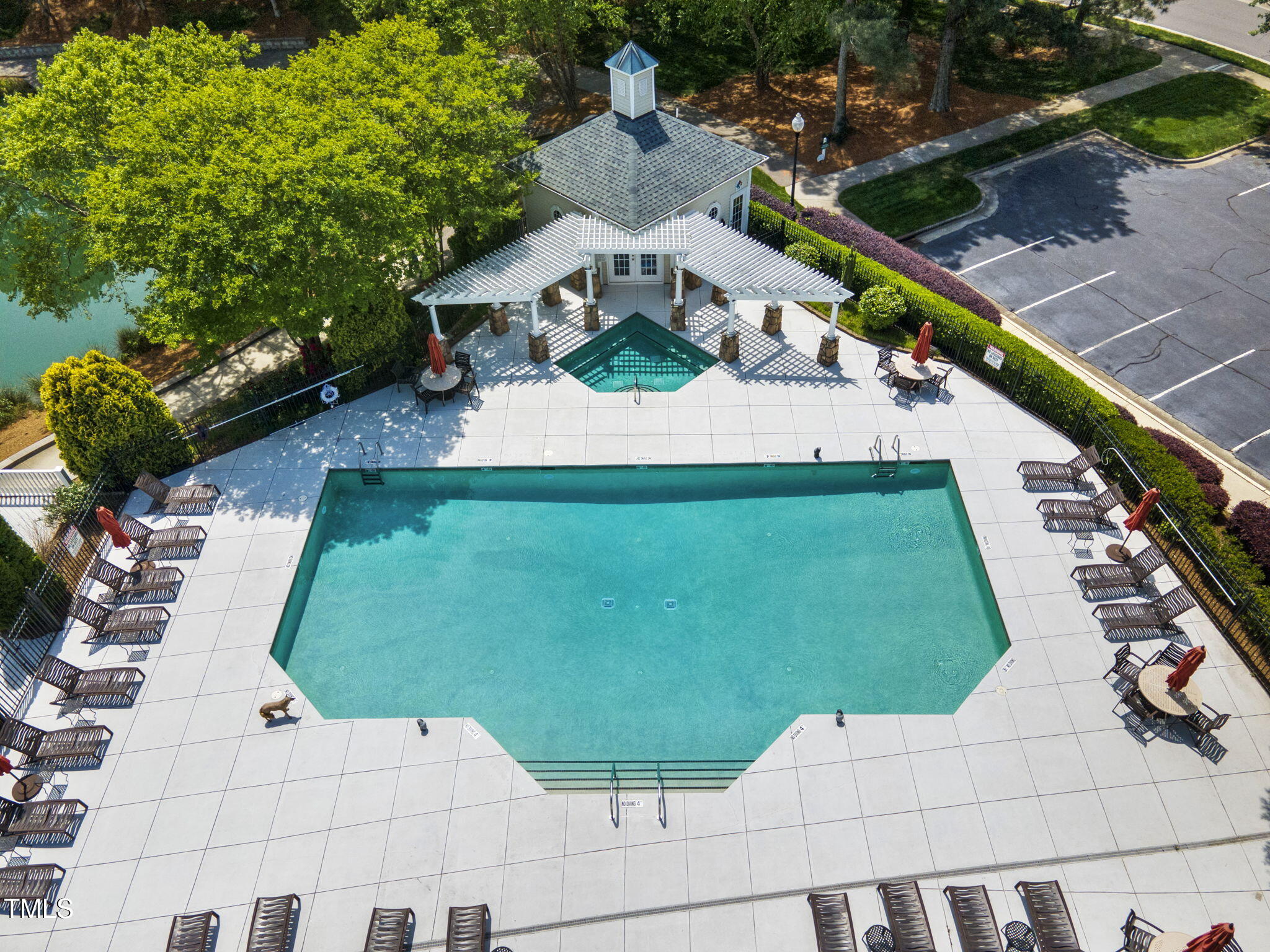 408 Sawgrass Hill Court