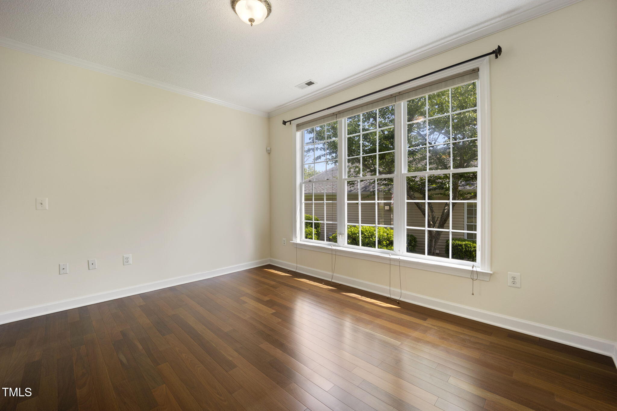 408 Sawgrass Hill Court