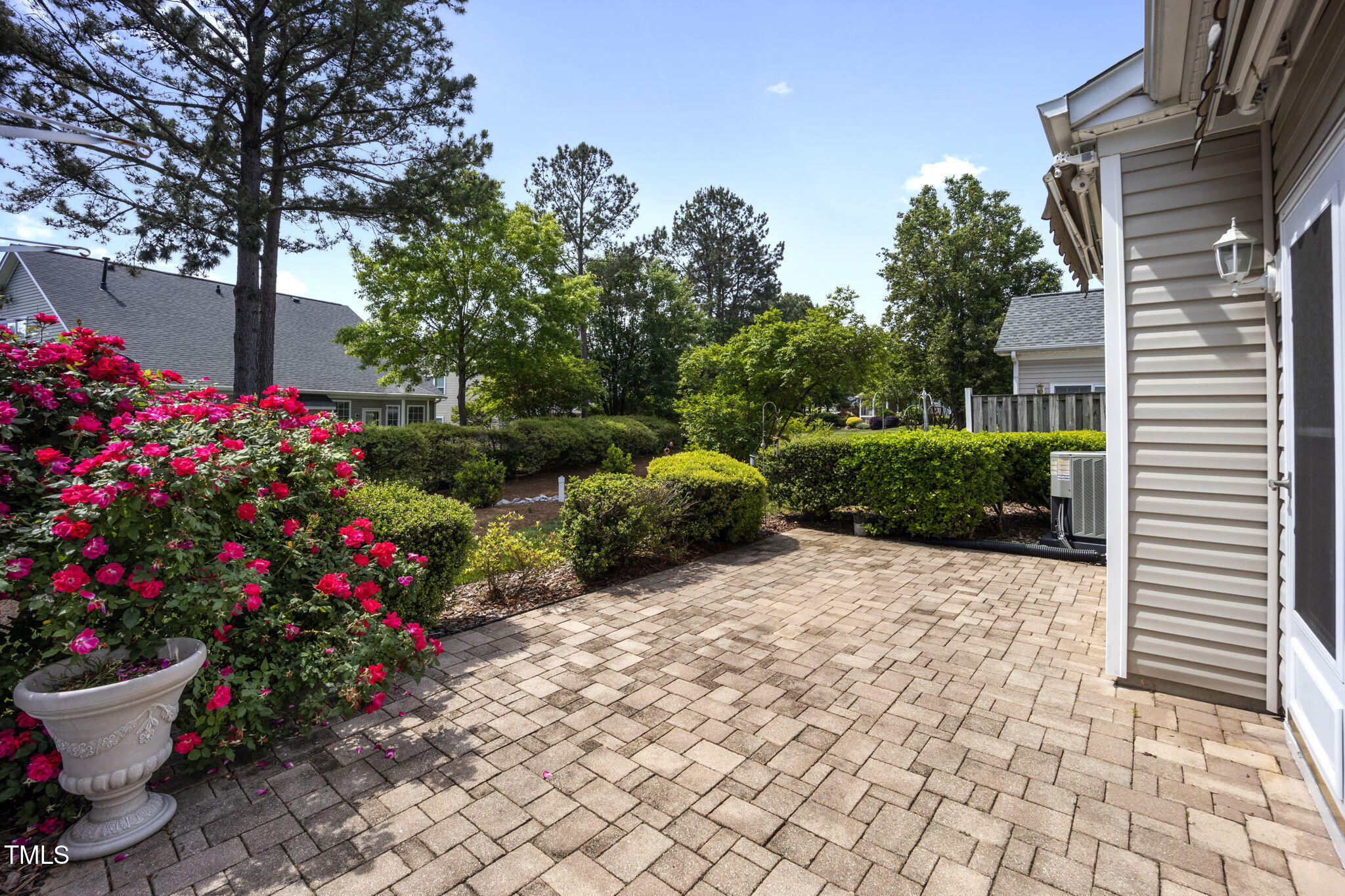 408 Sawgrass Hill Court