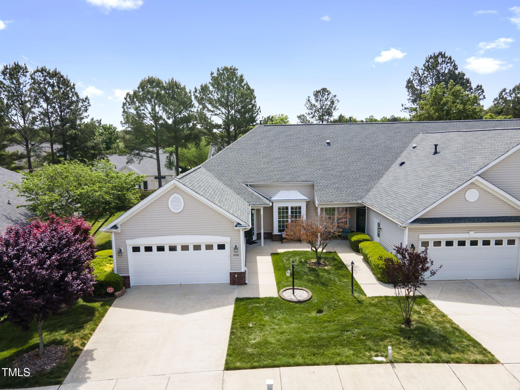 408 Sawgrass Hill Court