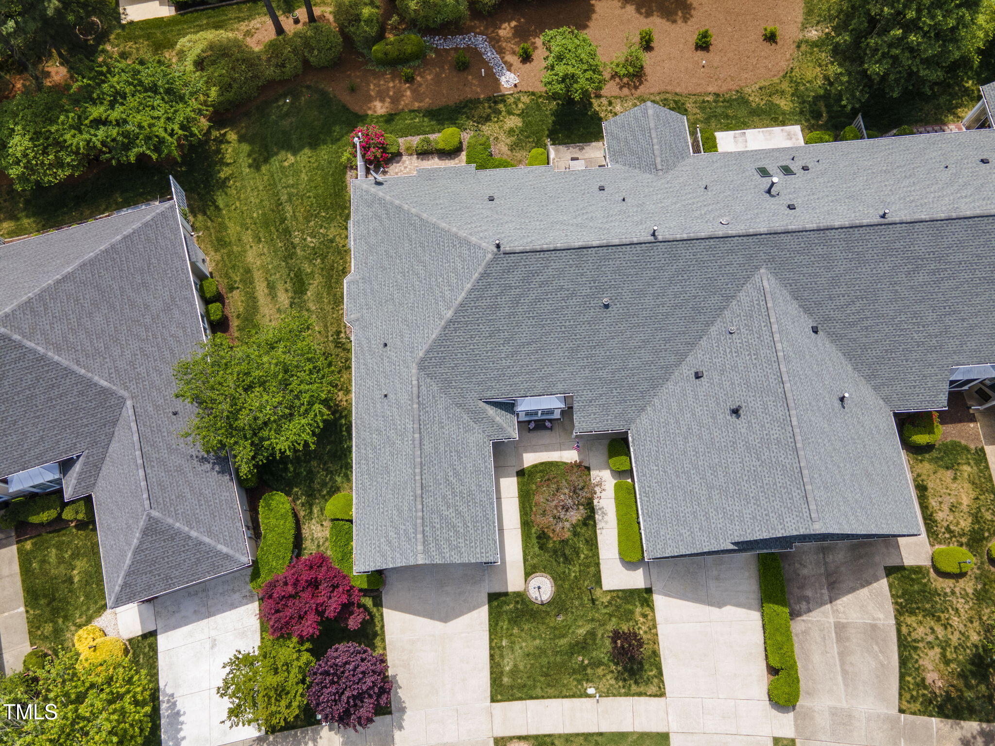 408 Sawgrass Hill Court