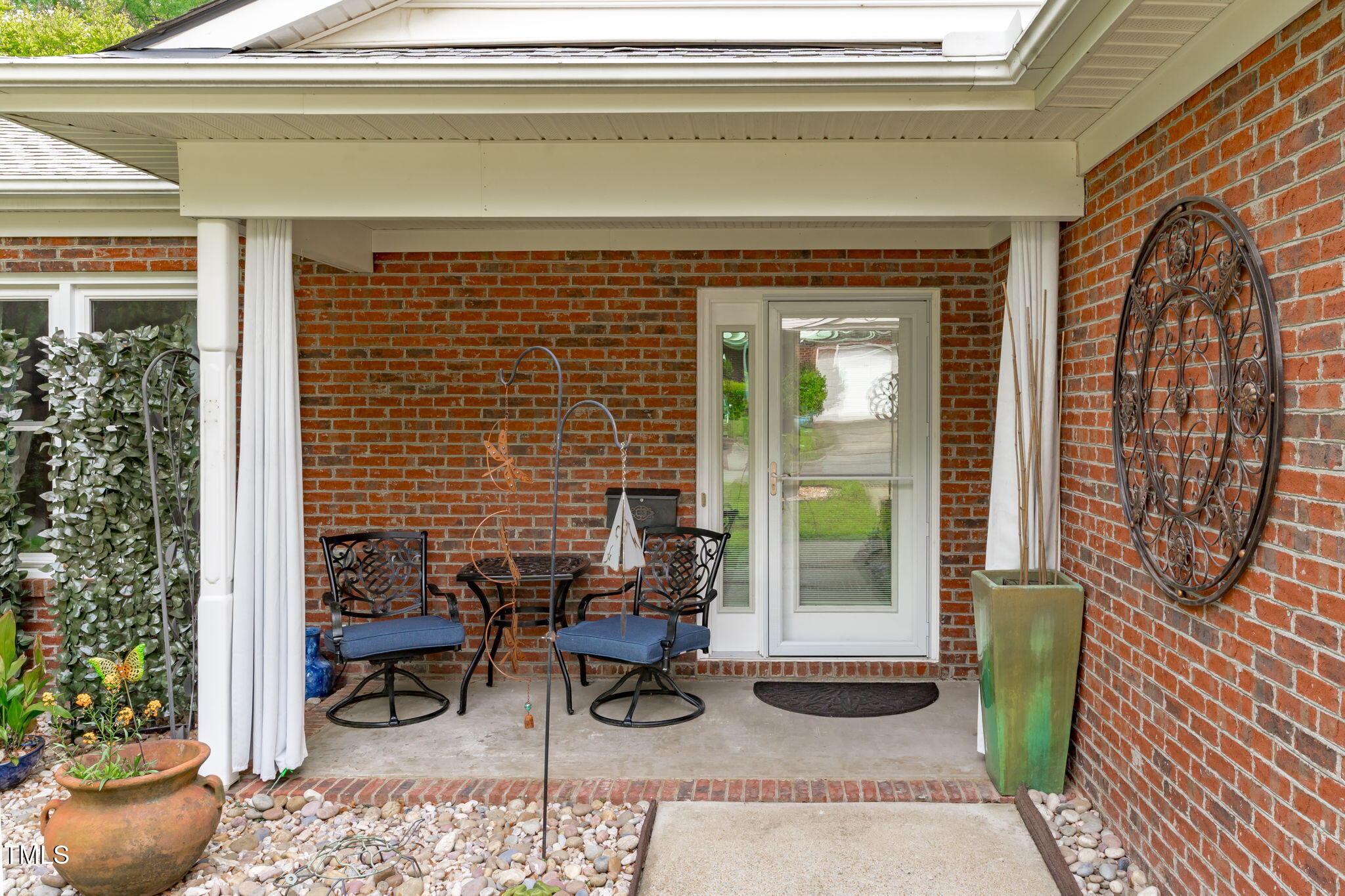 102 Fairgrove Way Way