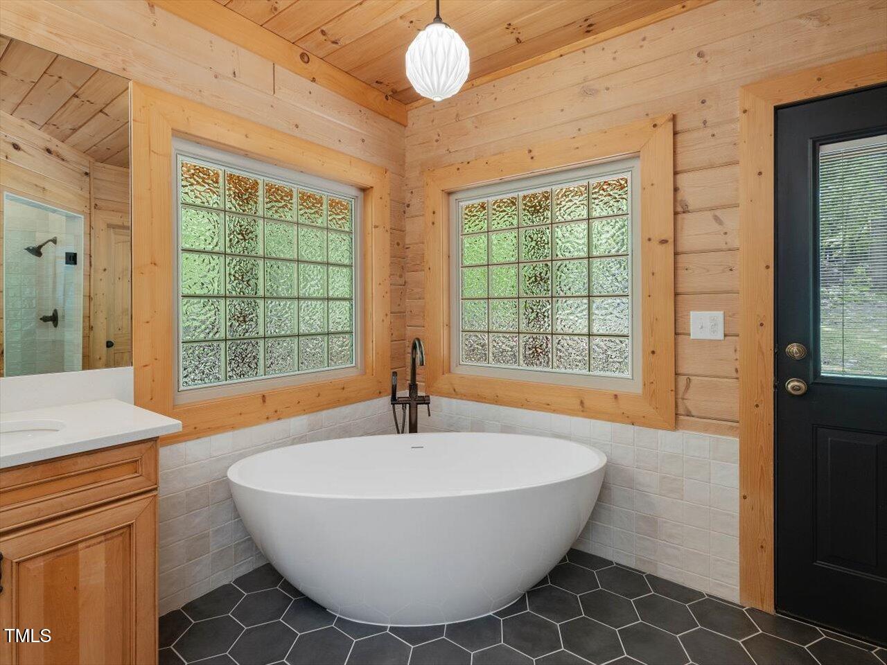 123 Beech Forest Way