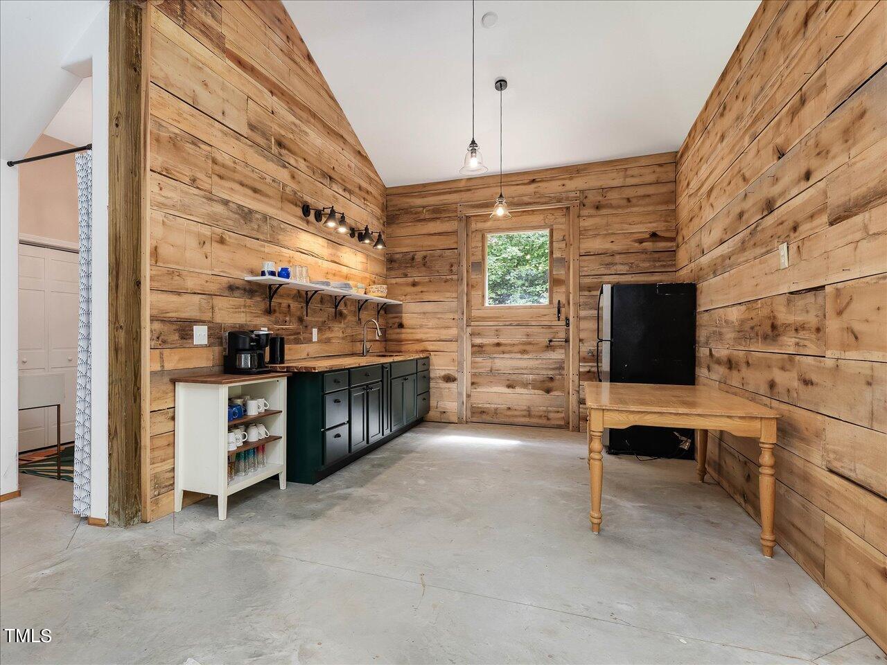 123 Beech Forest Way