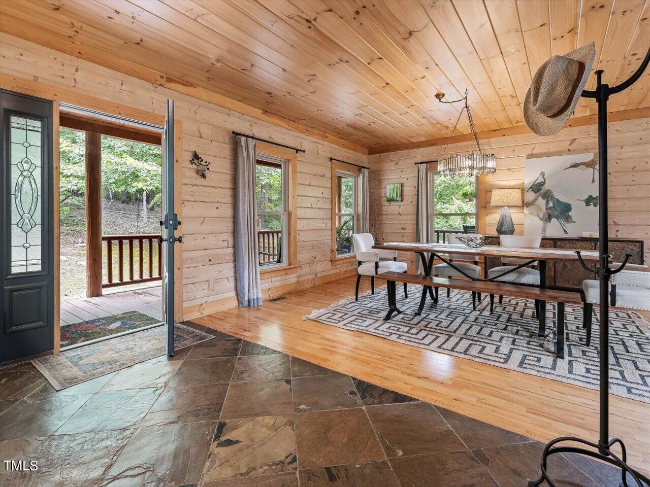 123 Beech Forest Way