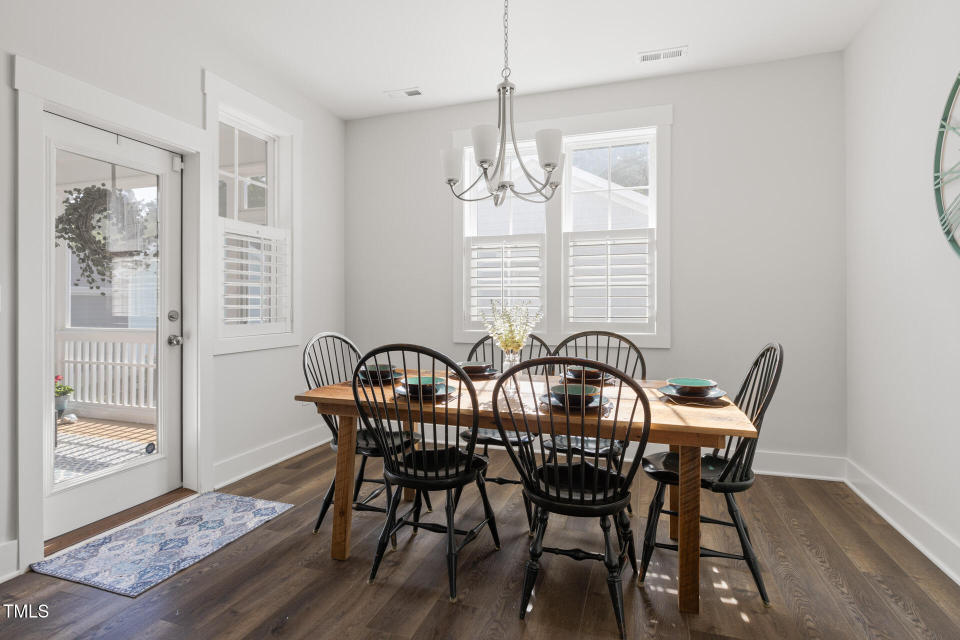 706 Great Ridge Parkway