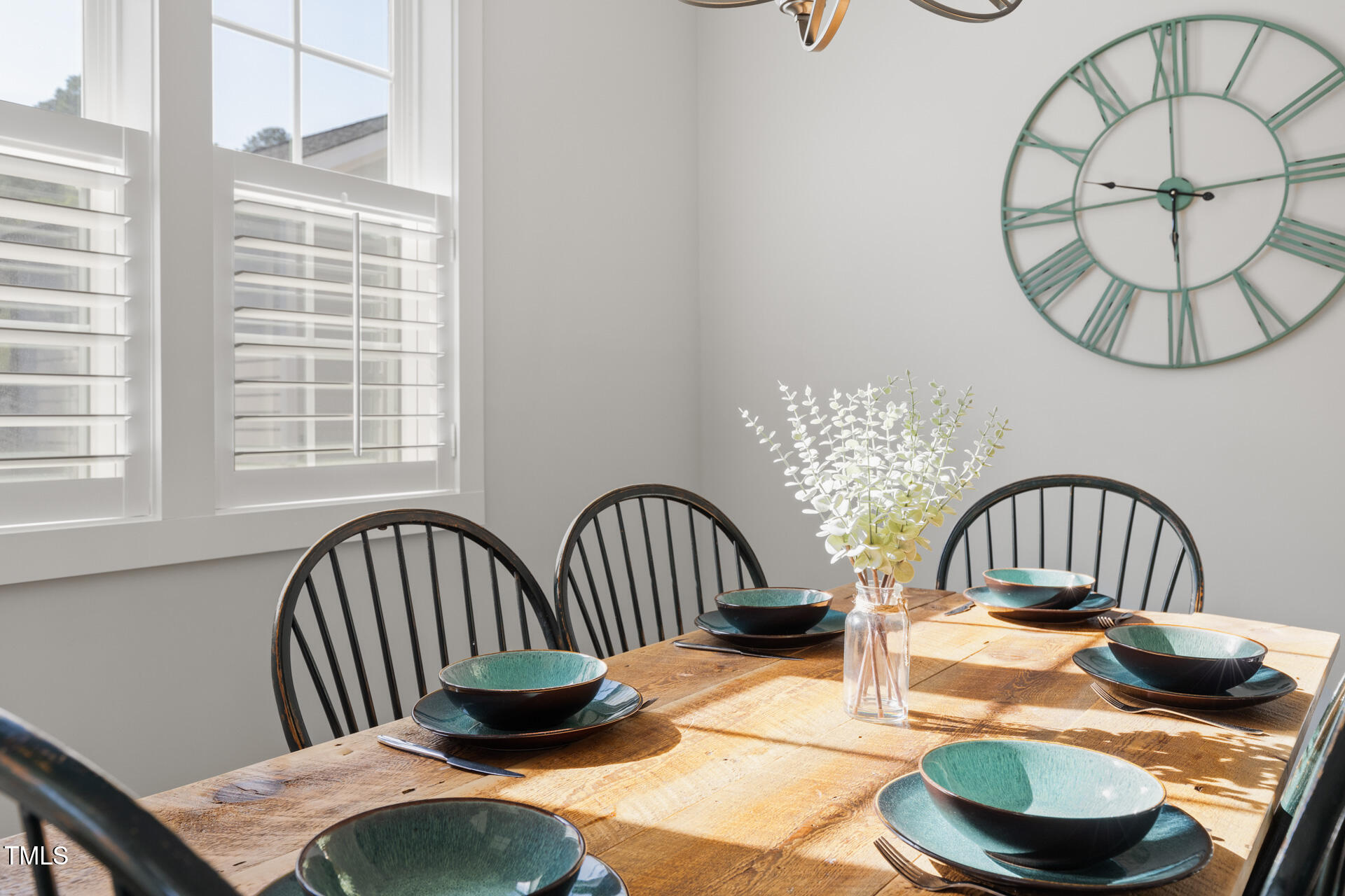 706 Great Ridge Parkway