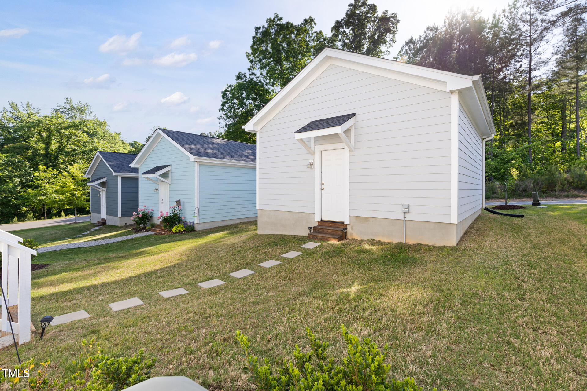 706 Great Ridge Parkway