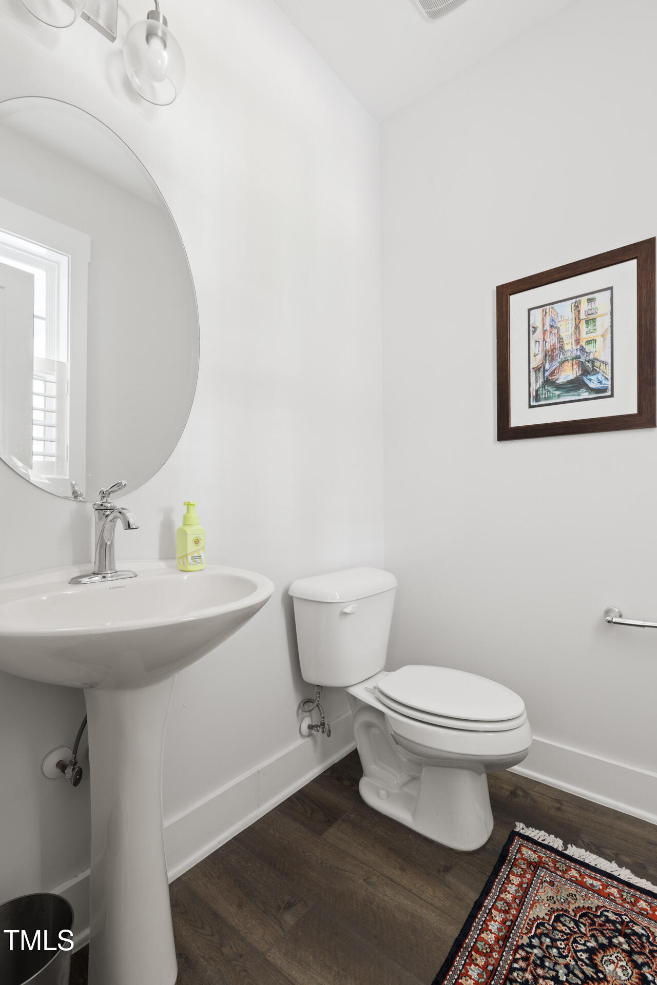 706 Great Ridge Parkway