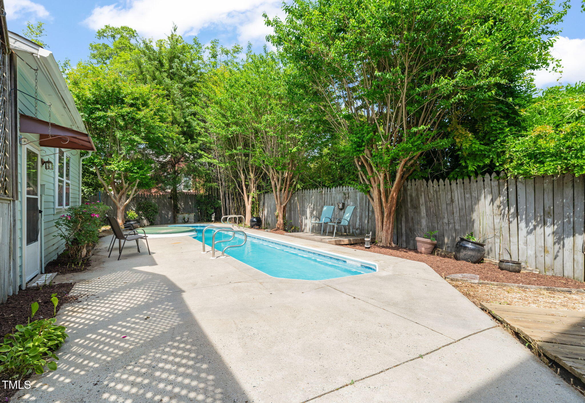 1000 Lamond Avenue