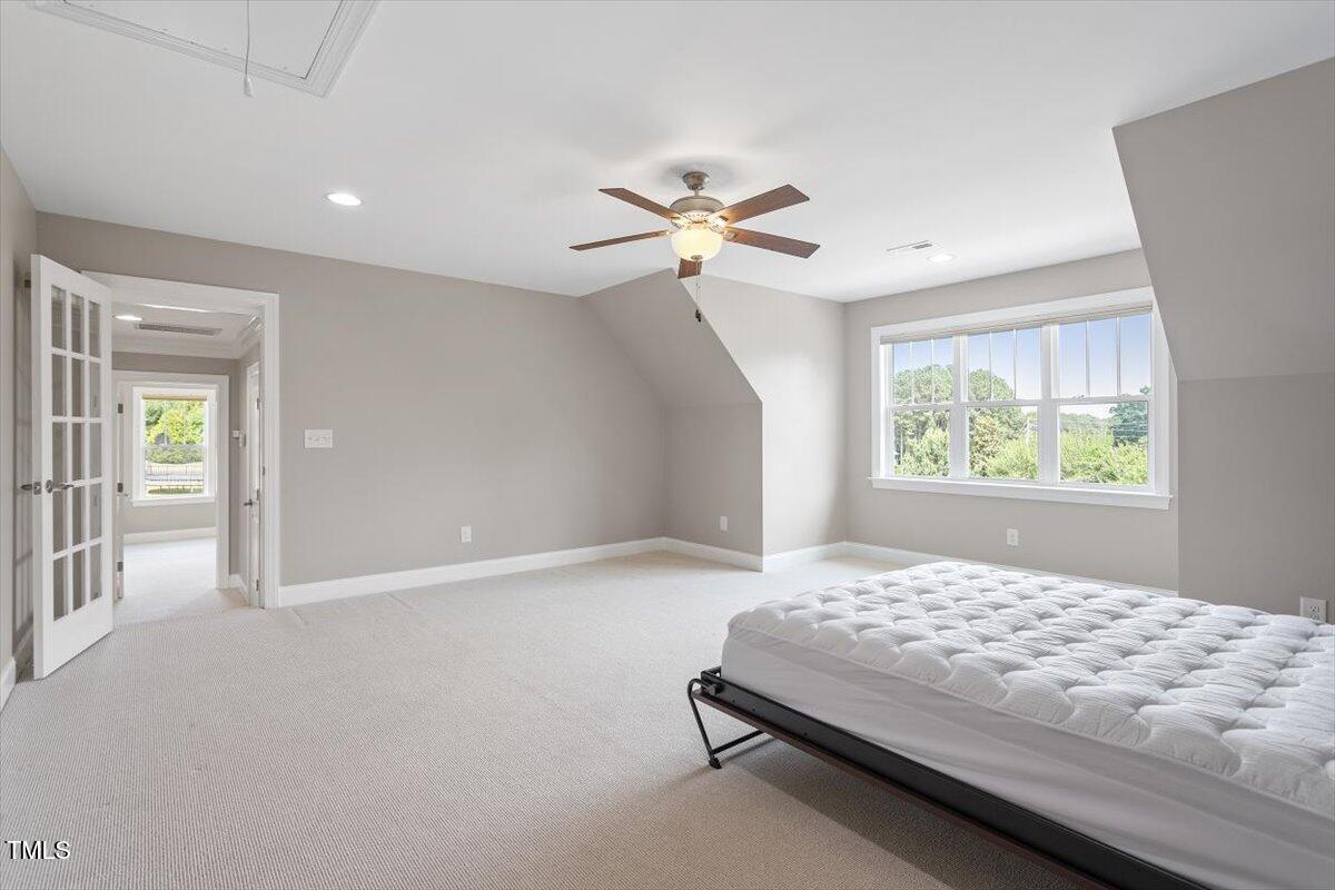 10 Princeton Manor Drive