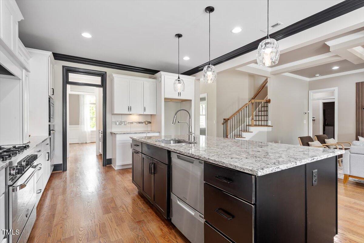 10 Princeton Manor Drive