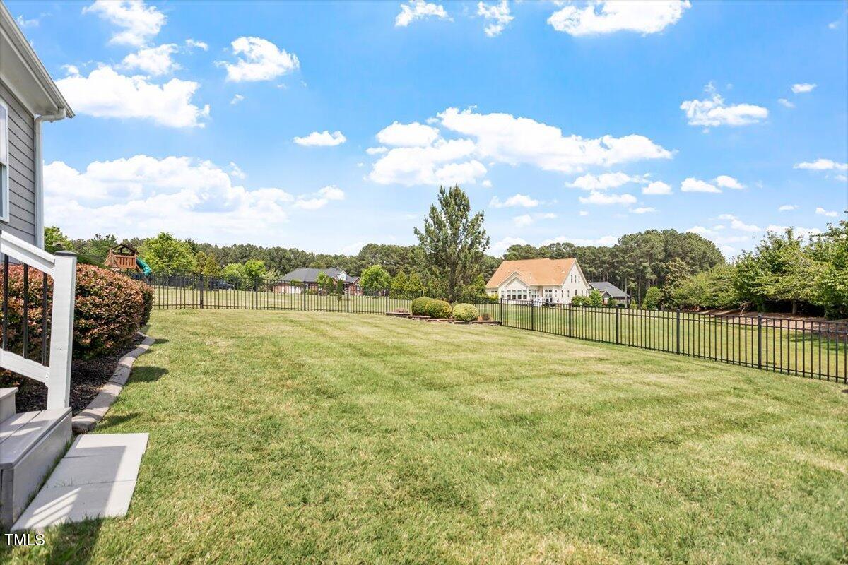 10 Princeton Manor Drive