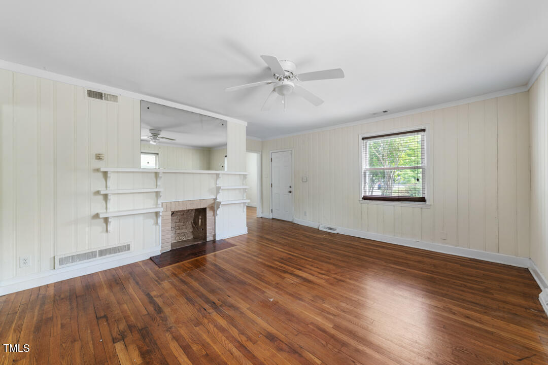 212 Northwood Circle