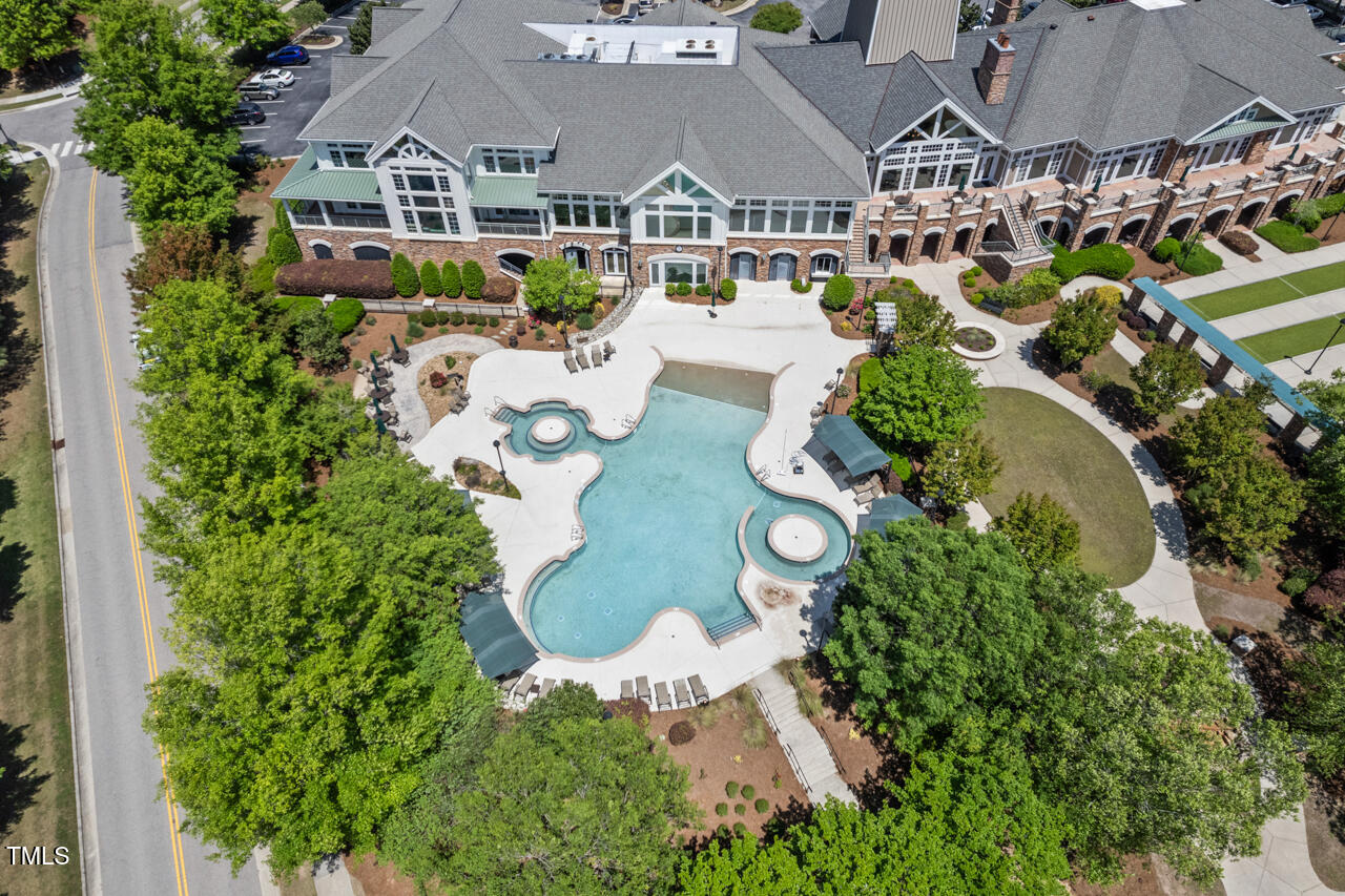 524 Clarenbridge Drive