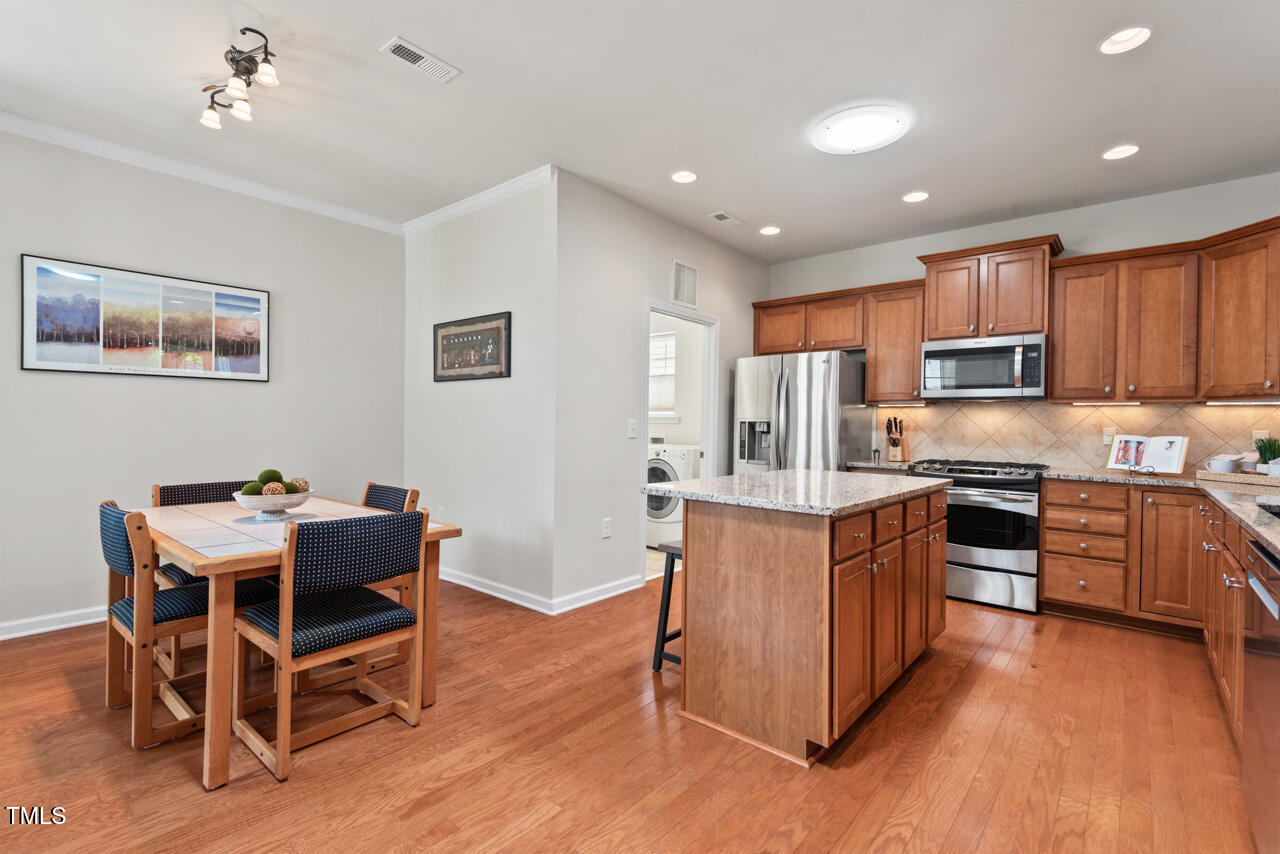 524 Clarenbridge Drive