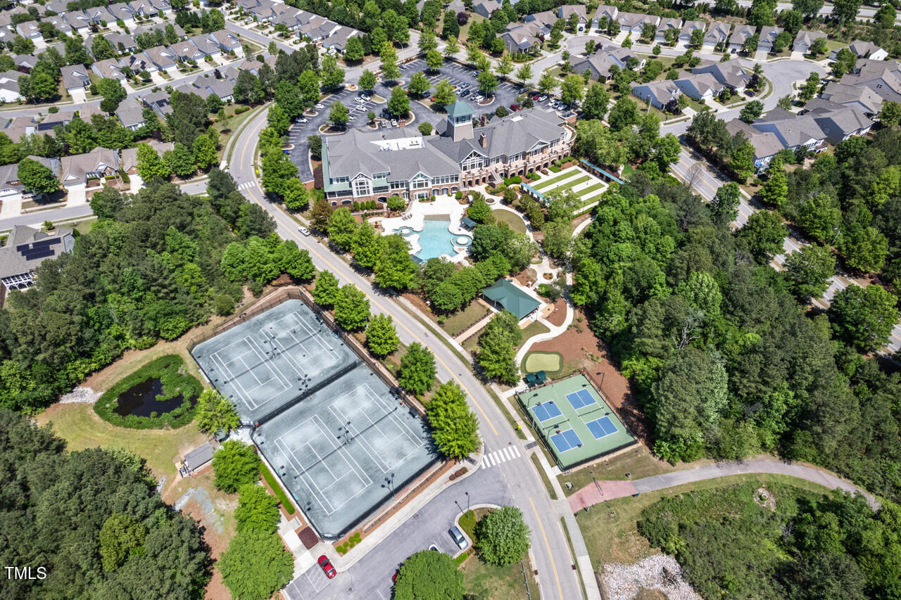 524 Clarenbridge Drive