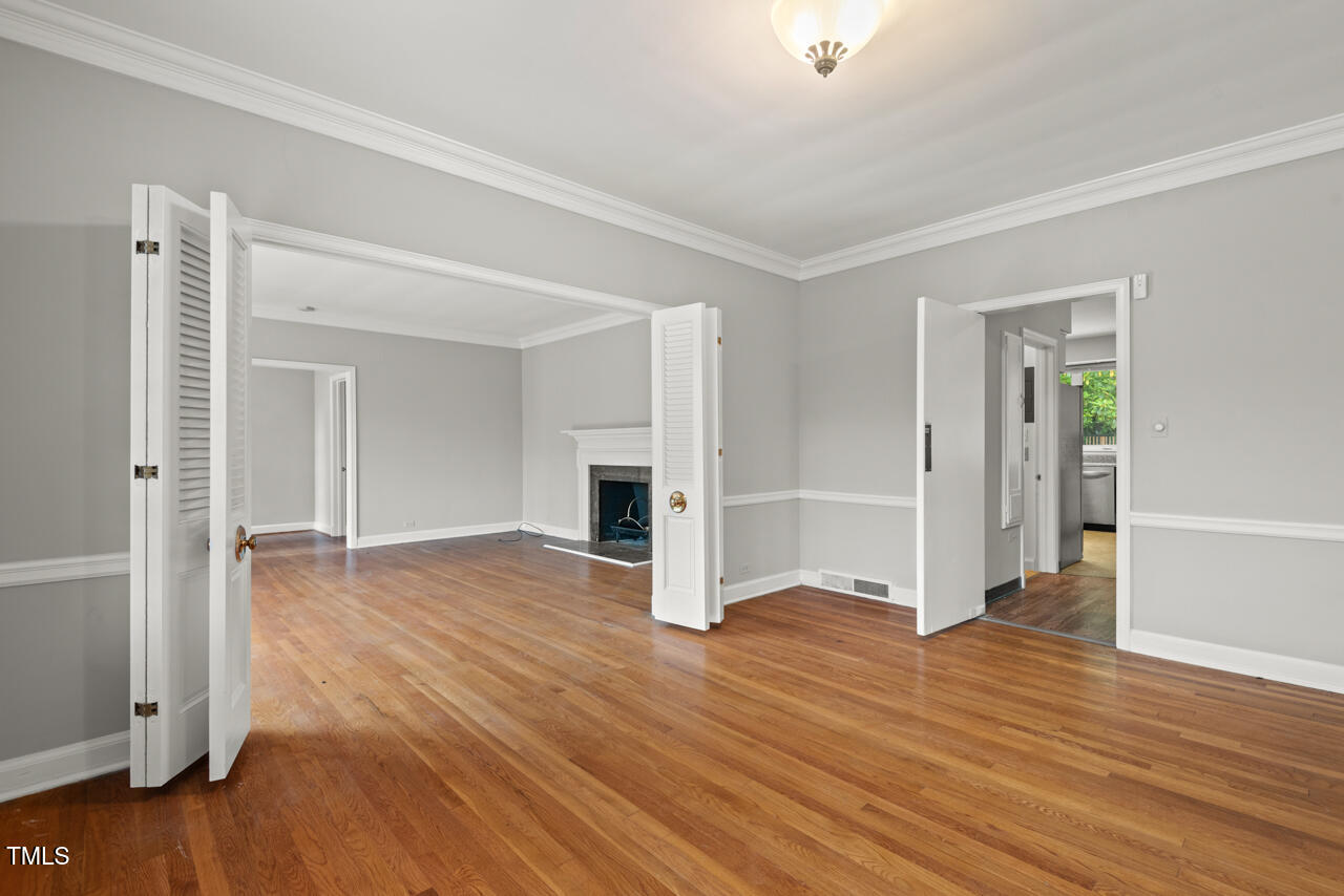 1502 Washington Street