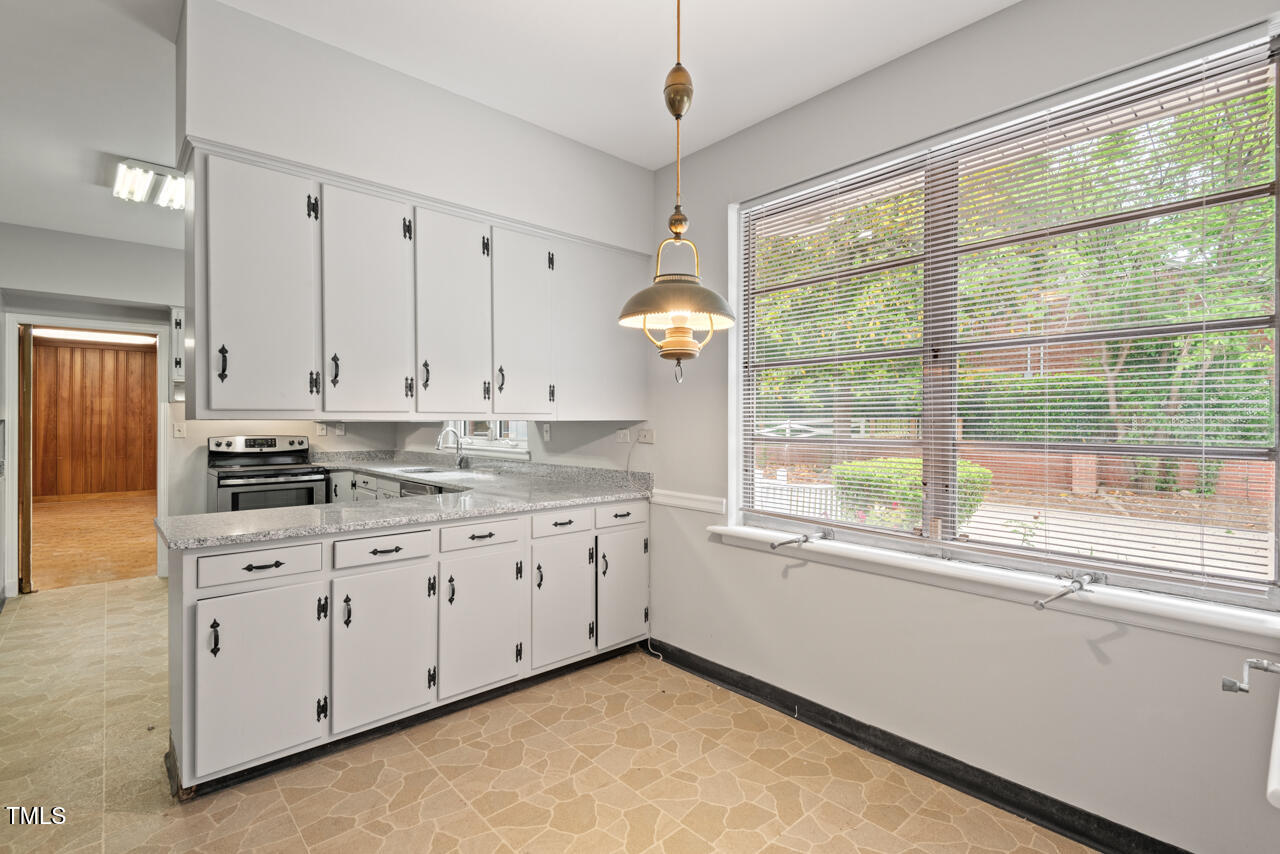 1502 Washington Street