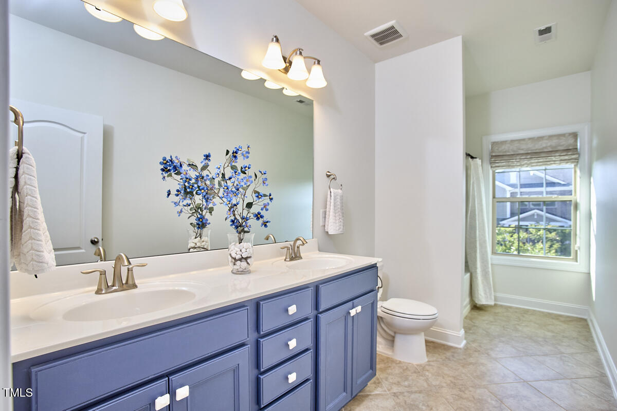 1808 Capstone Drive