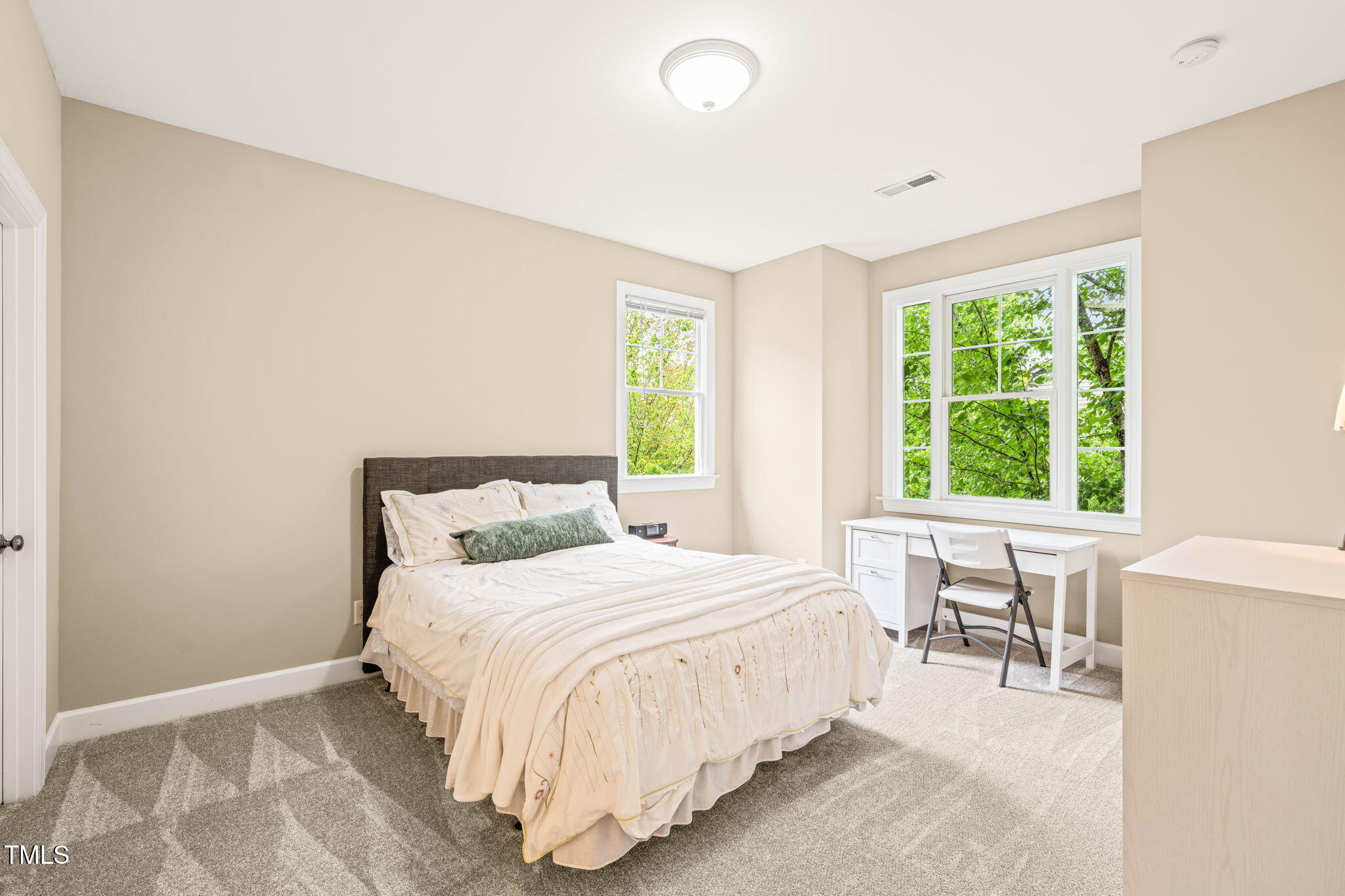 404 S Camellia Street