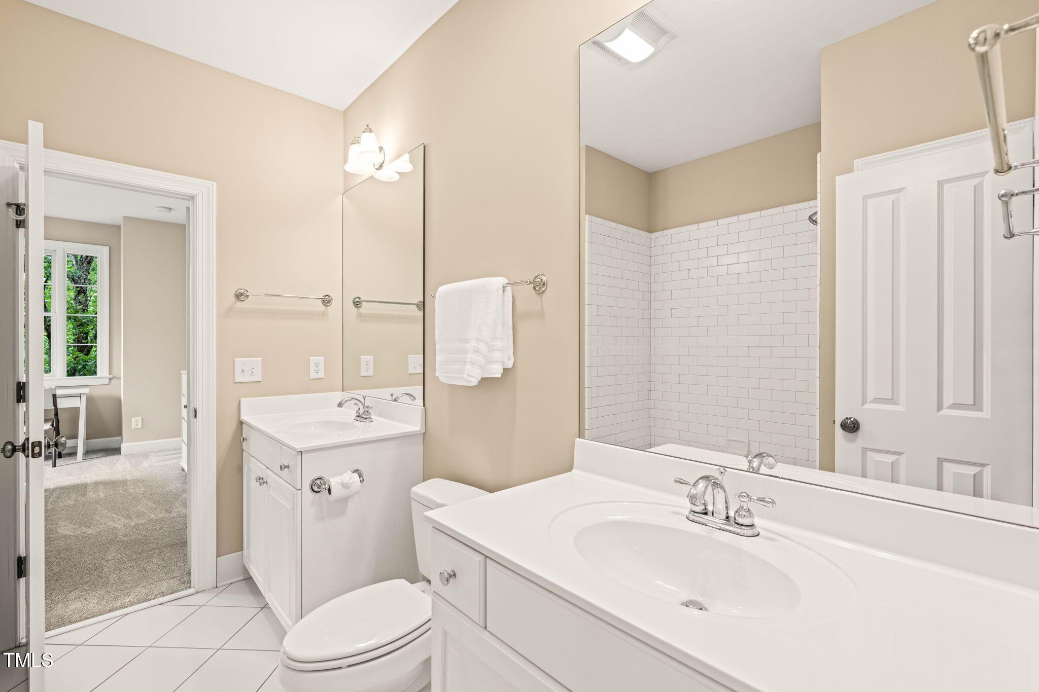 404 S Camellia Street