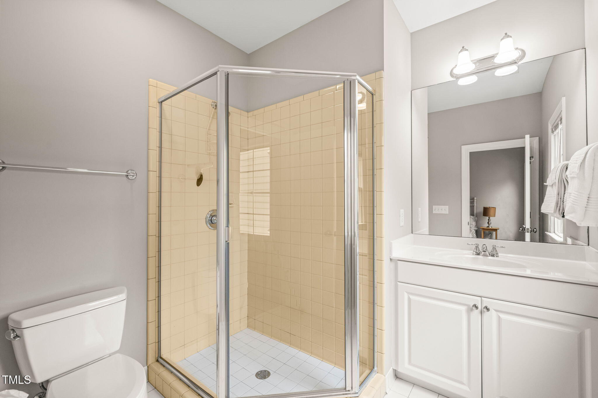 404 S Camellia Street