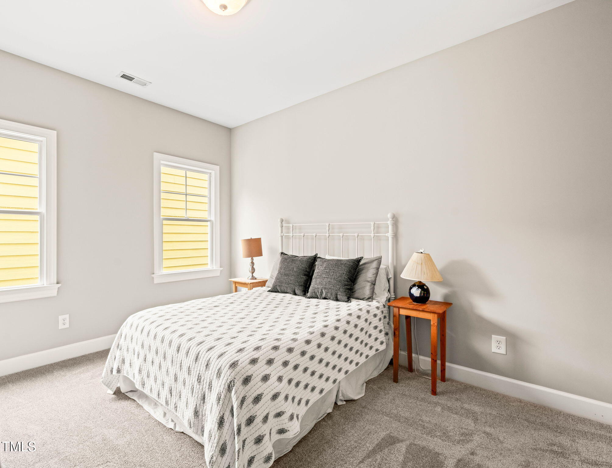 404 S Camellia Street