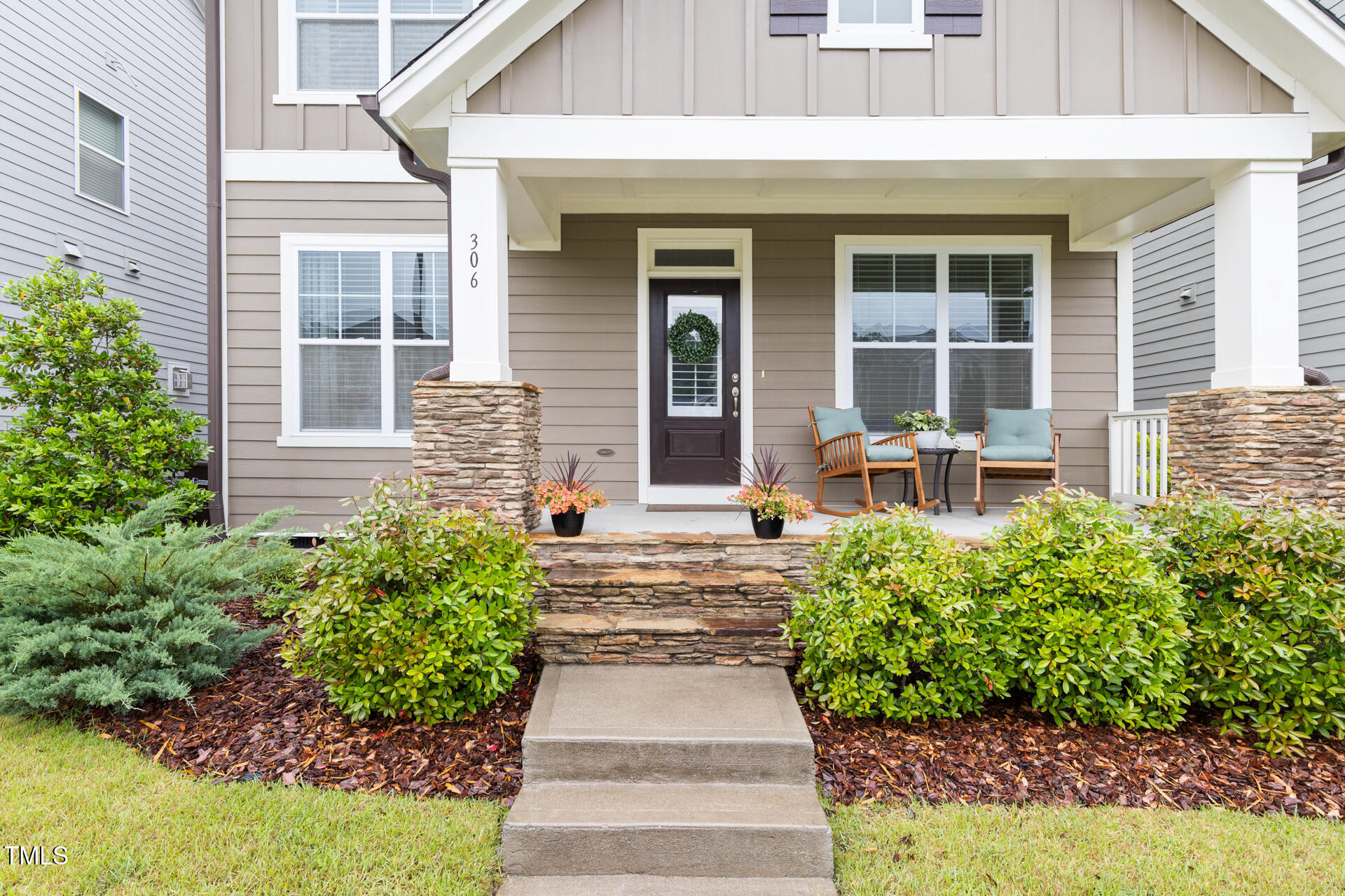 306 Crossland Drive