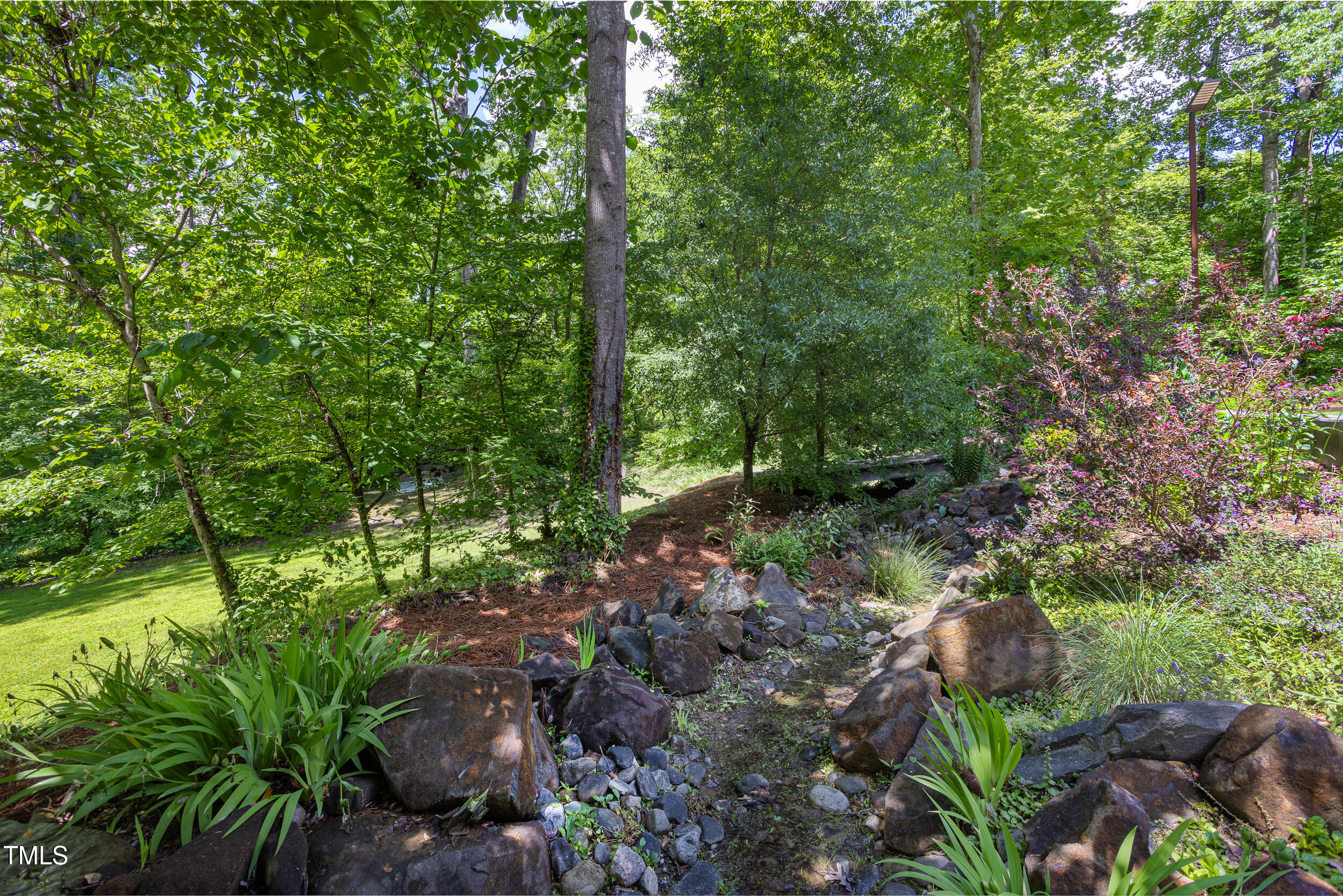 1604 Pinecrest Road