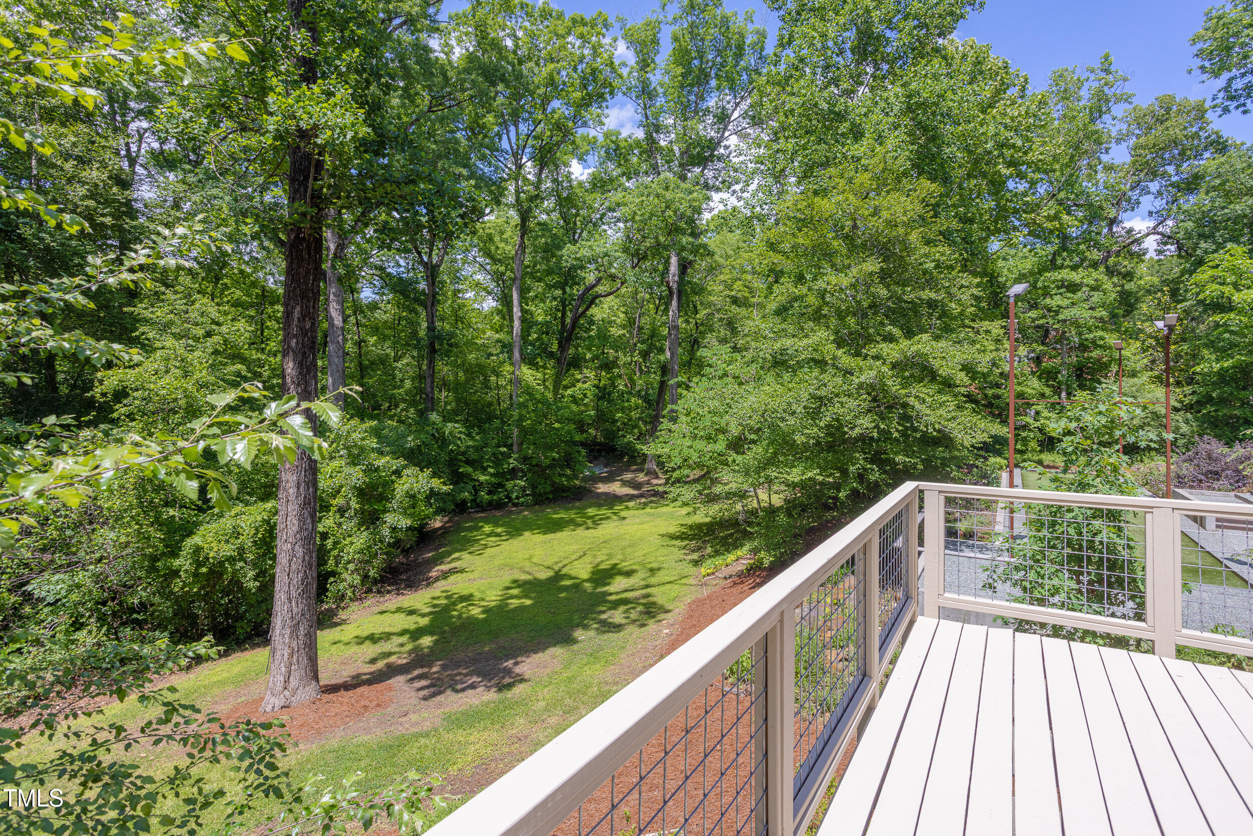 1604 Pinecrest Road