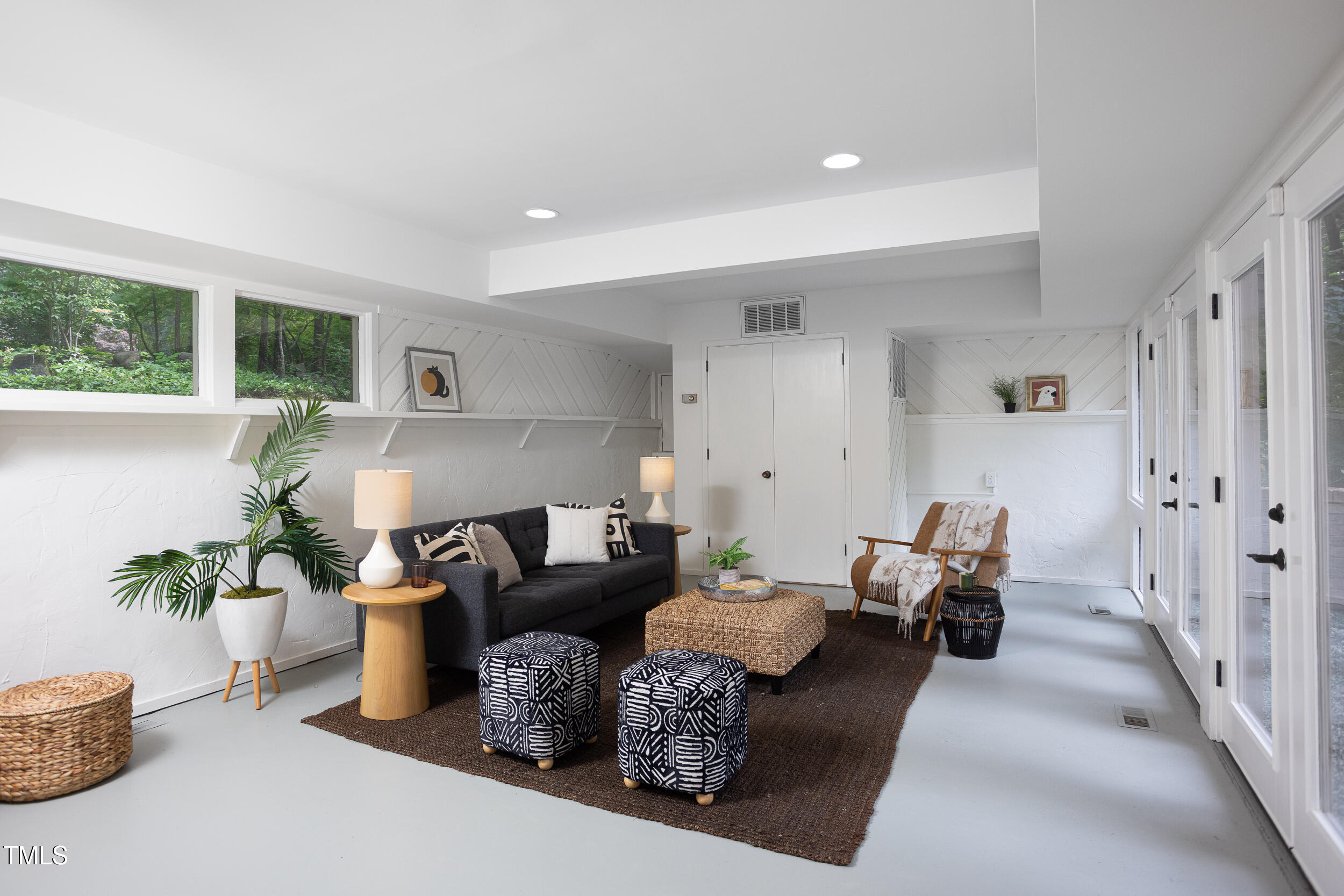 1604 Pinecrest Road