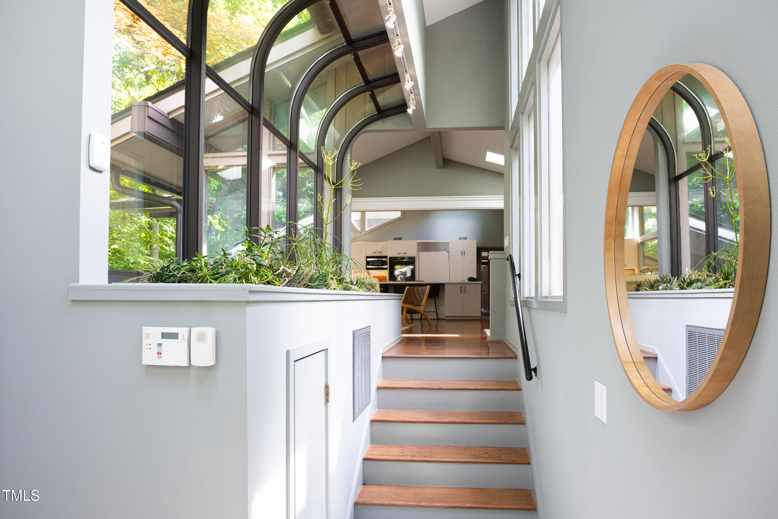 1604 Pinecrest Road