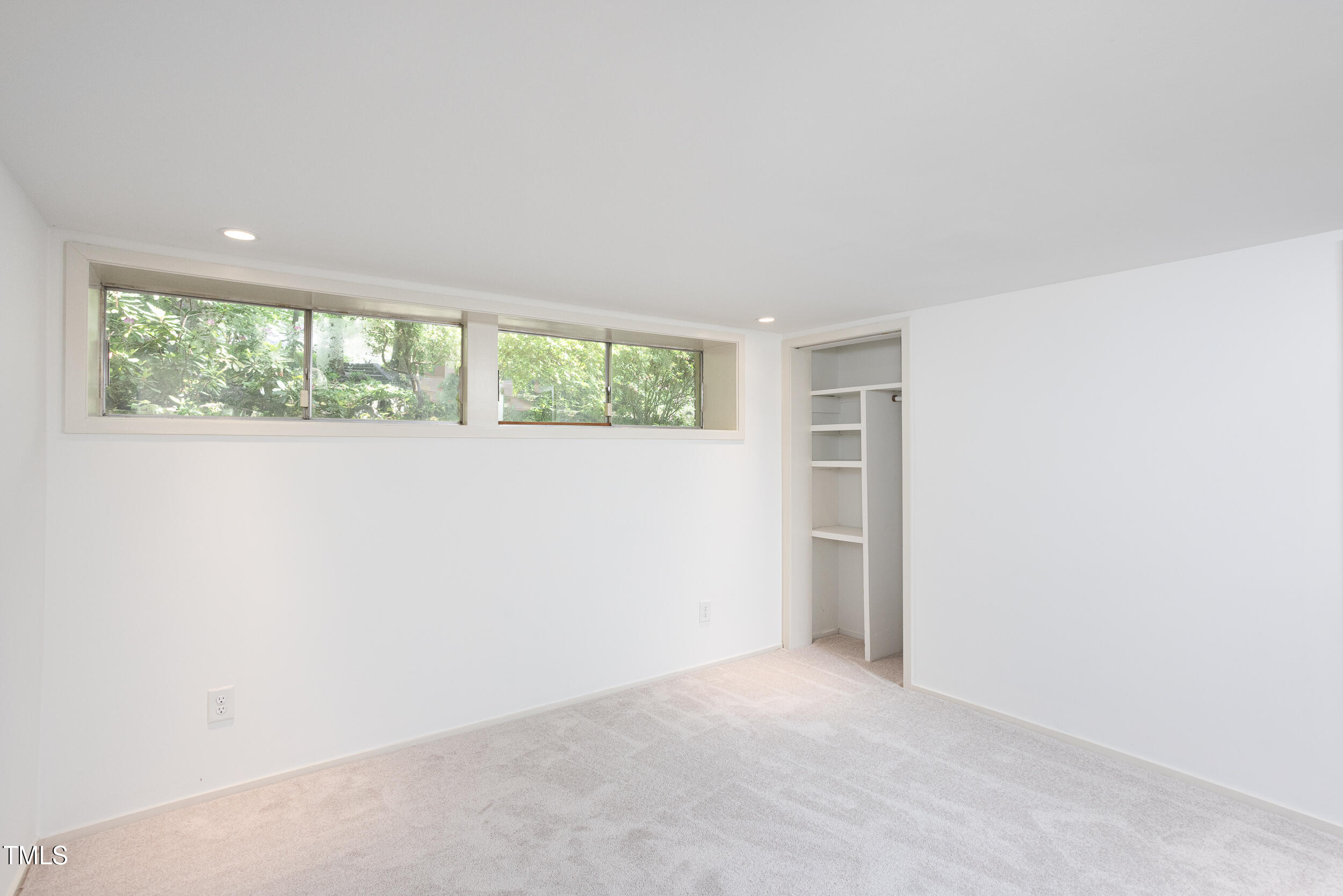 1604 Pinecrest Road