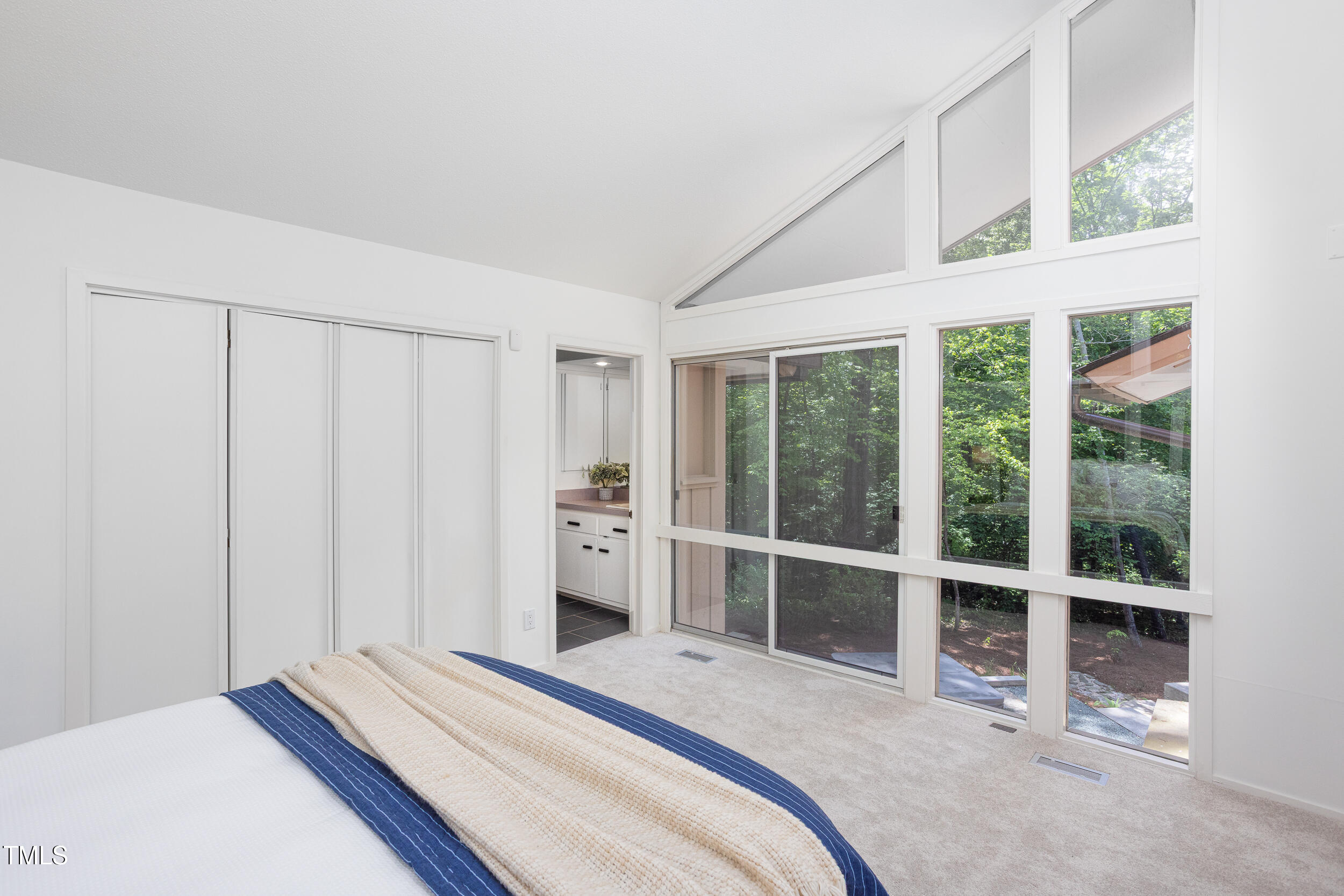 1604 Pinecrest Road