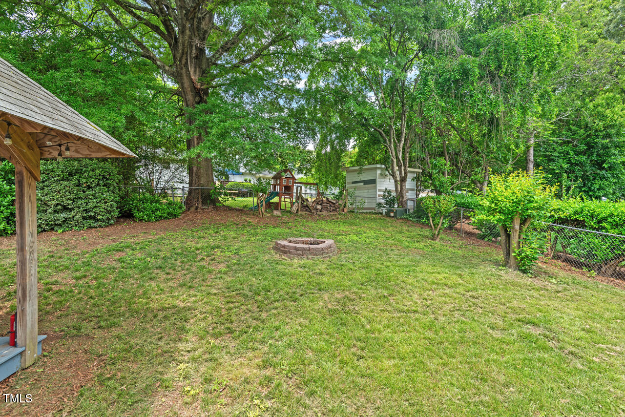 5409 Knollwood Rd Road
