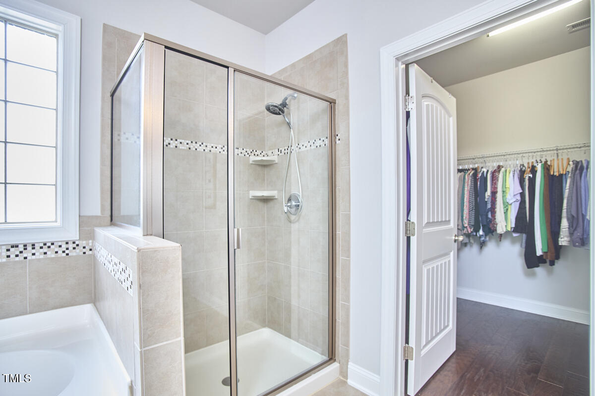 2916 Reynolda Circle