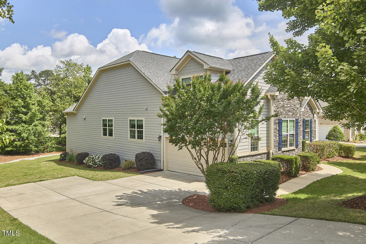 2916 Reynolda Circle