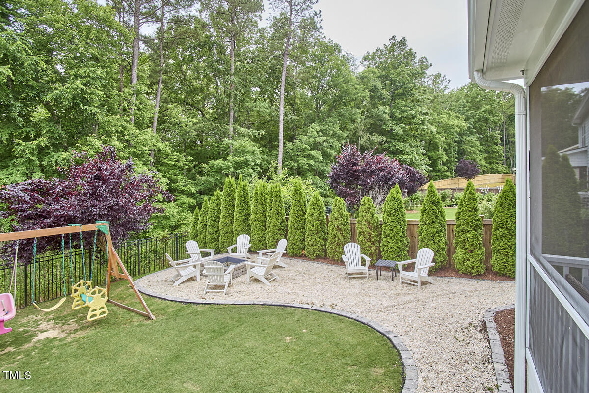 112 Filigree Way