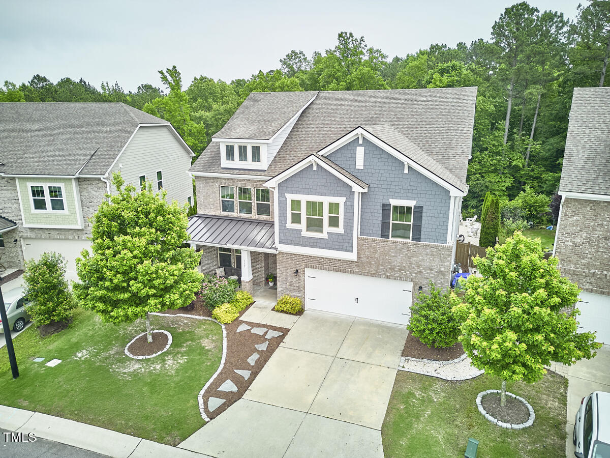 112 Filigree Way