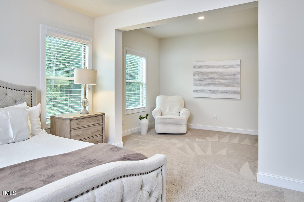 112 Filigree Way