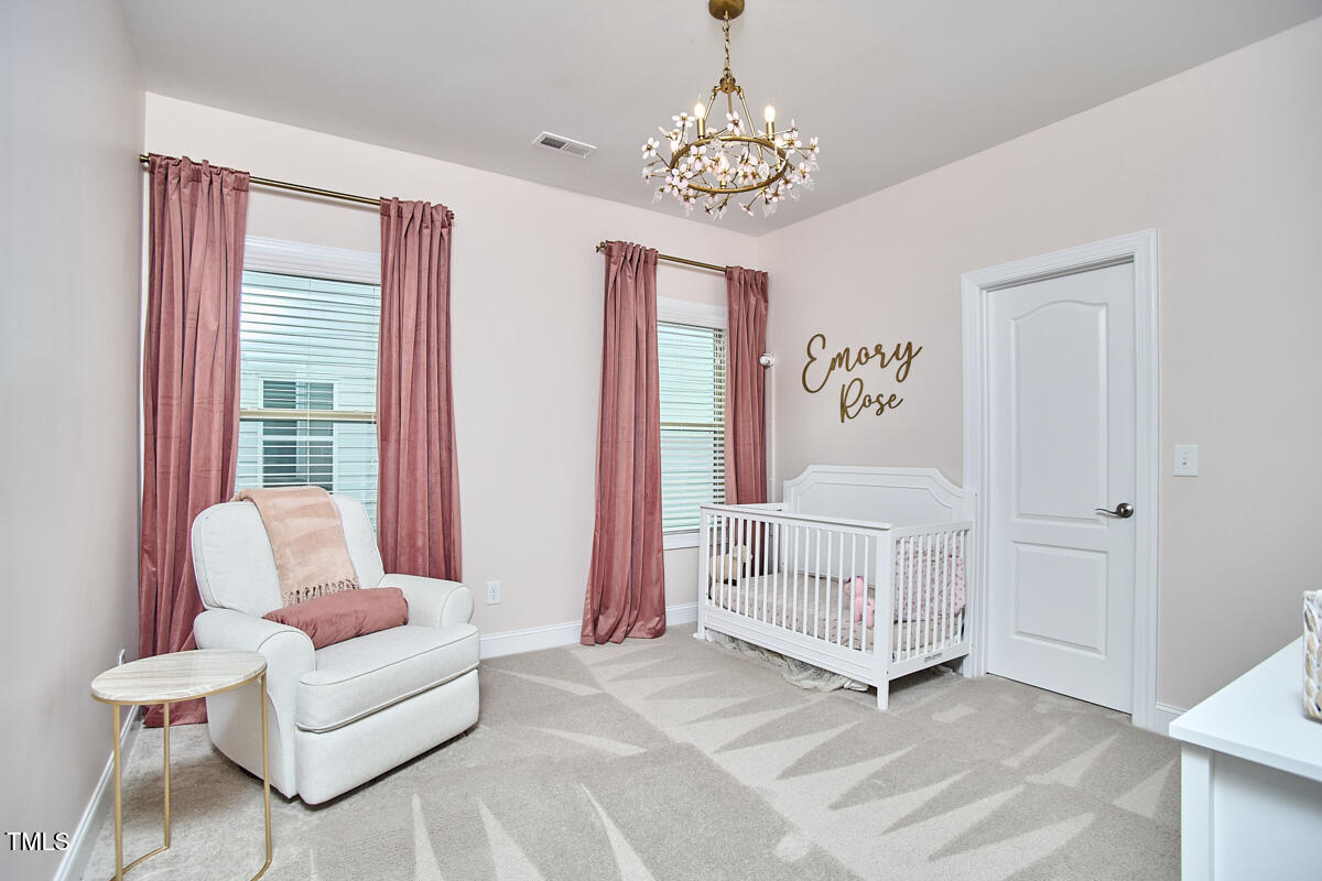 112 Filigree Way