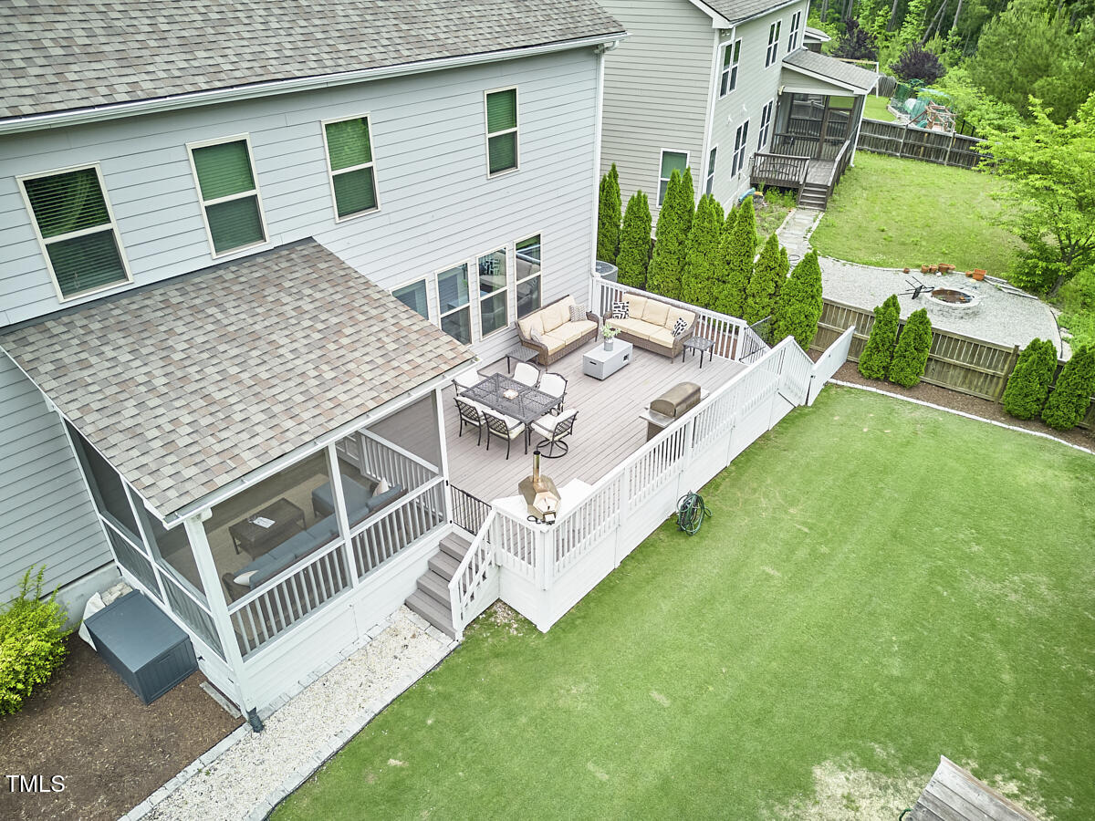 112 Filigree Way