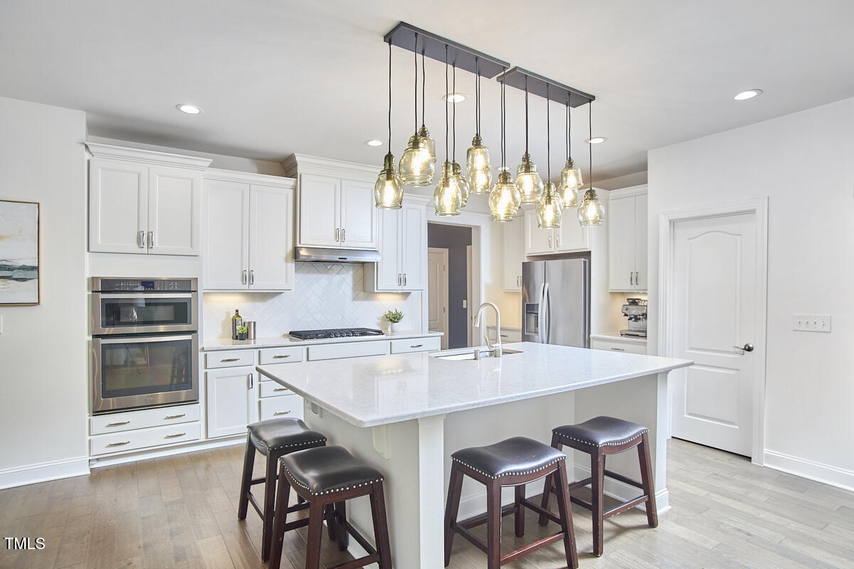 112 Filigree Way
