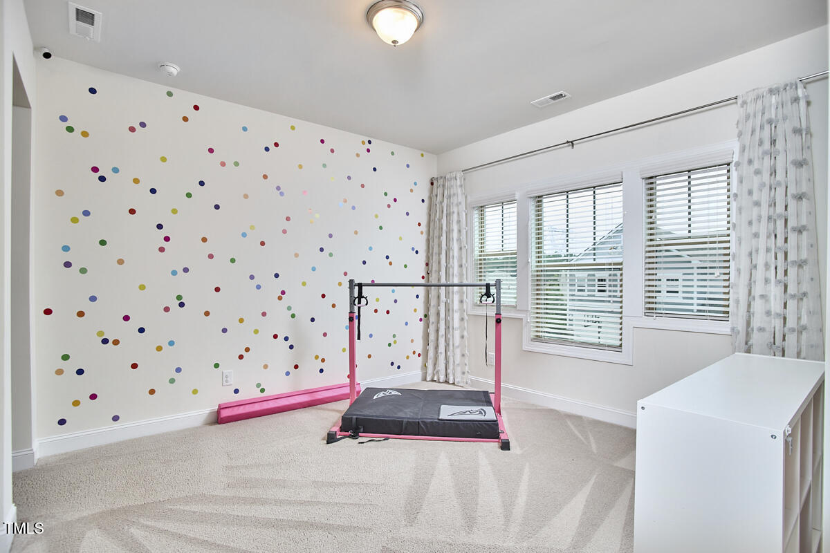 112 Filigree Way
