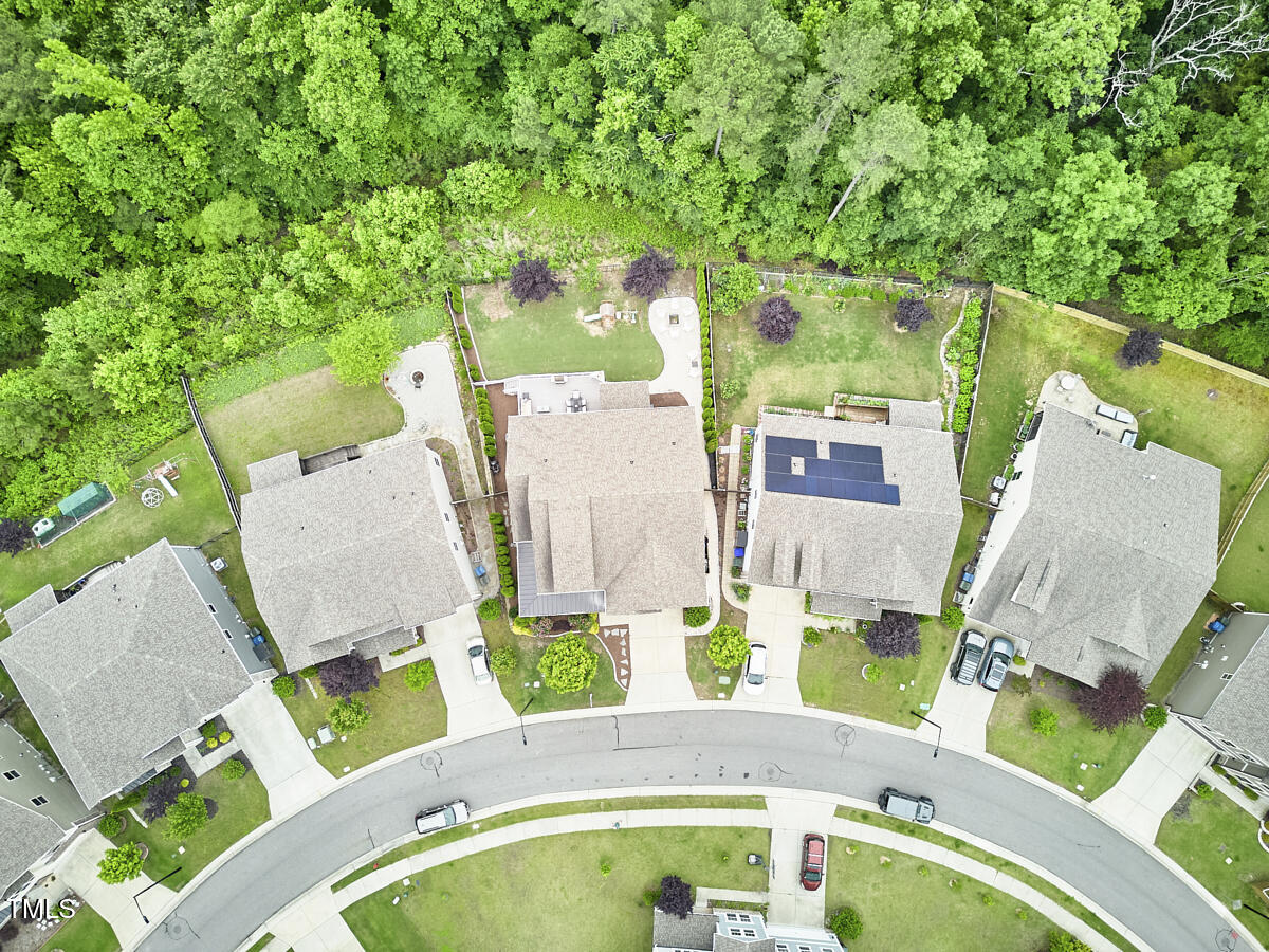 112 Filigree Way