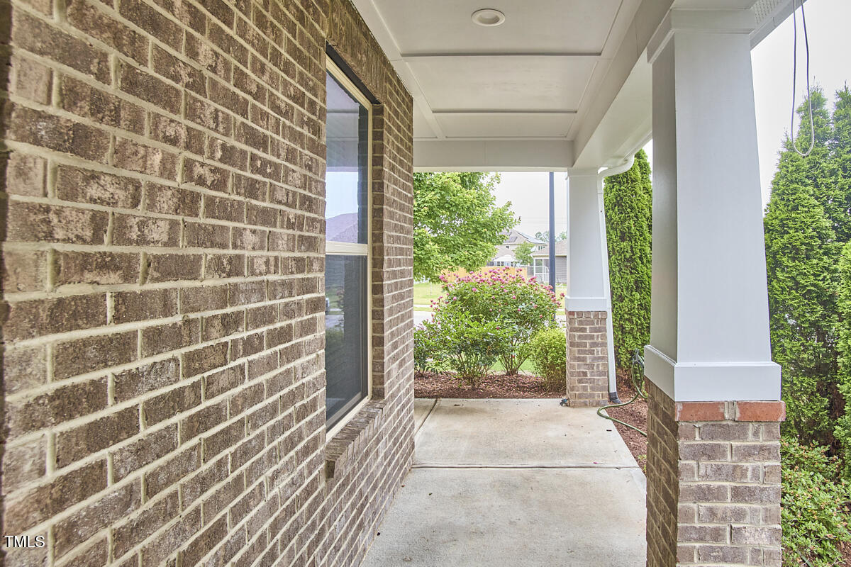 112 Filigree Way