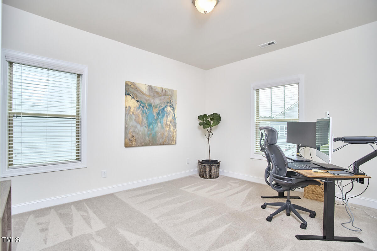 112 Filigree Way
