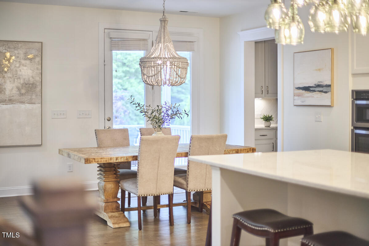 112 Filigree Way