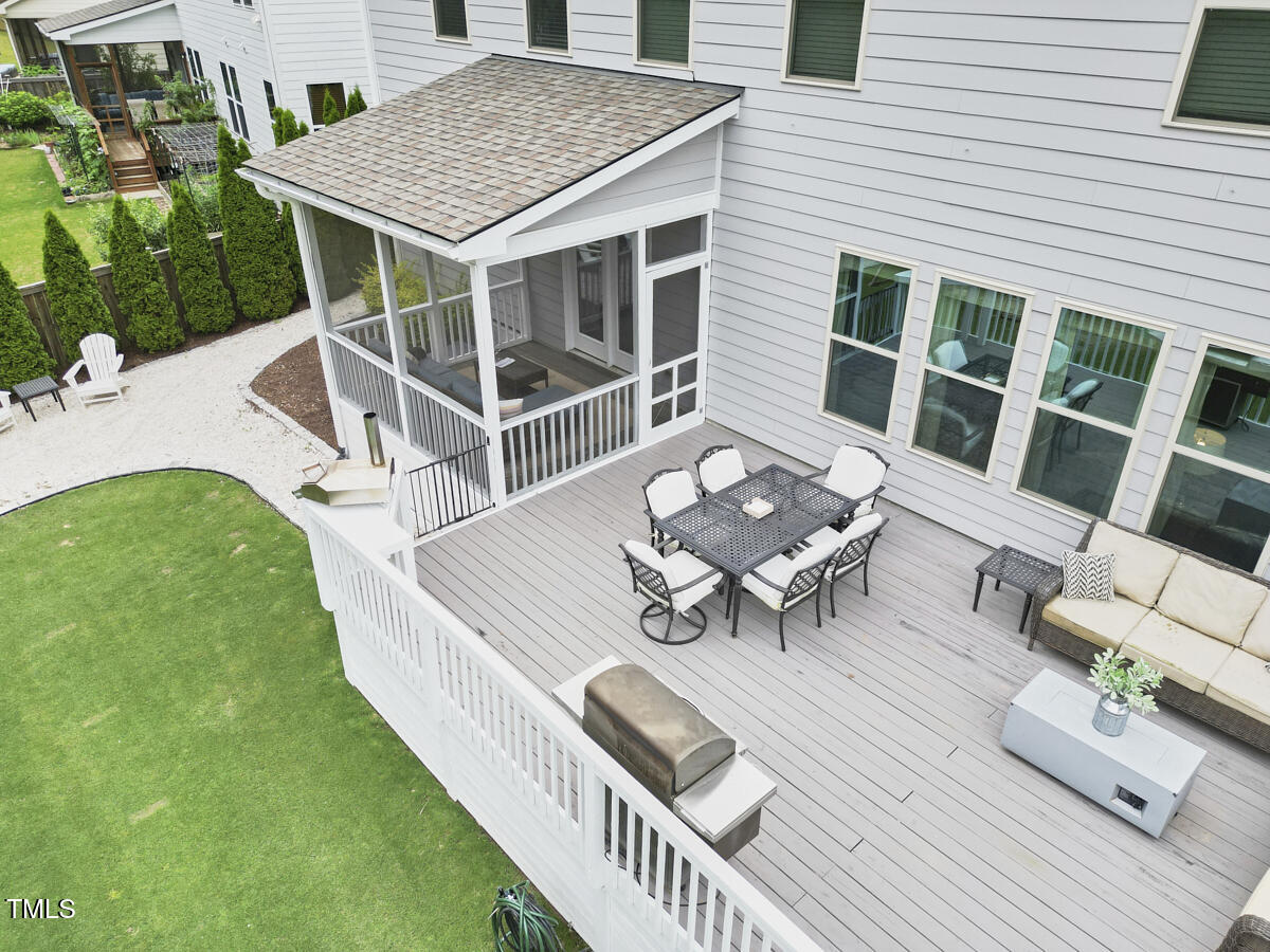 112 Filigree Way